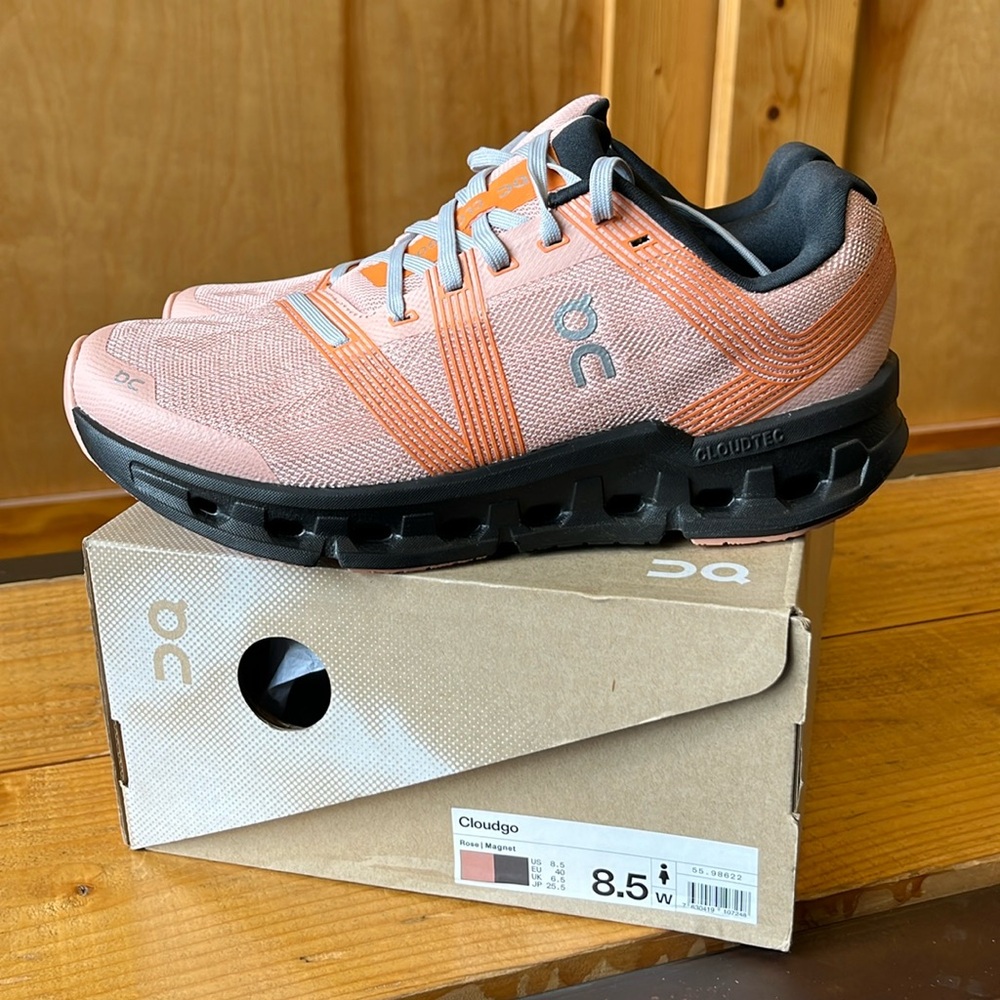 On Cloudgo Women’s 8.5